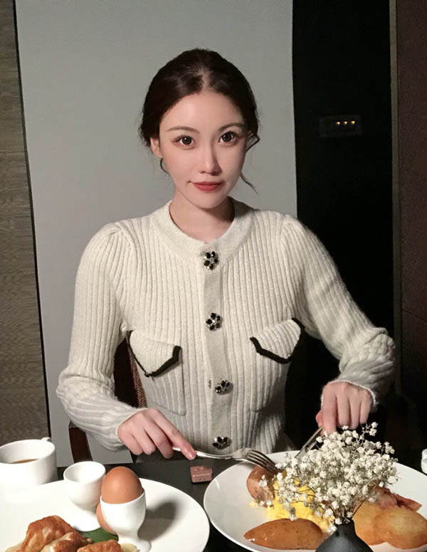 波士顿模特预约微信